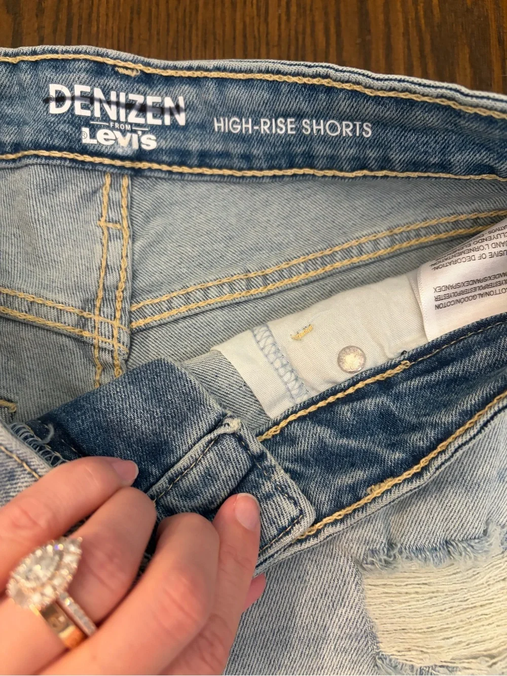 Levis levi high